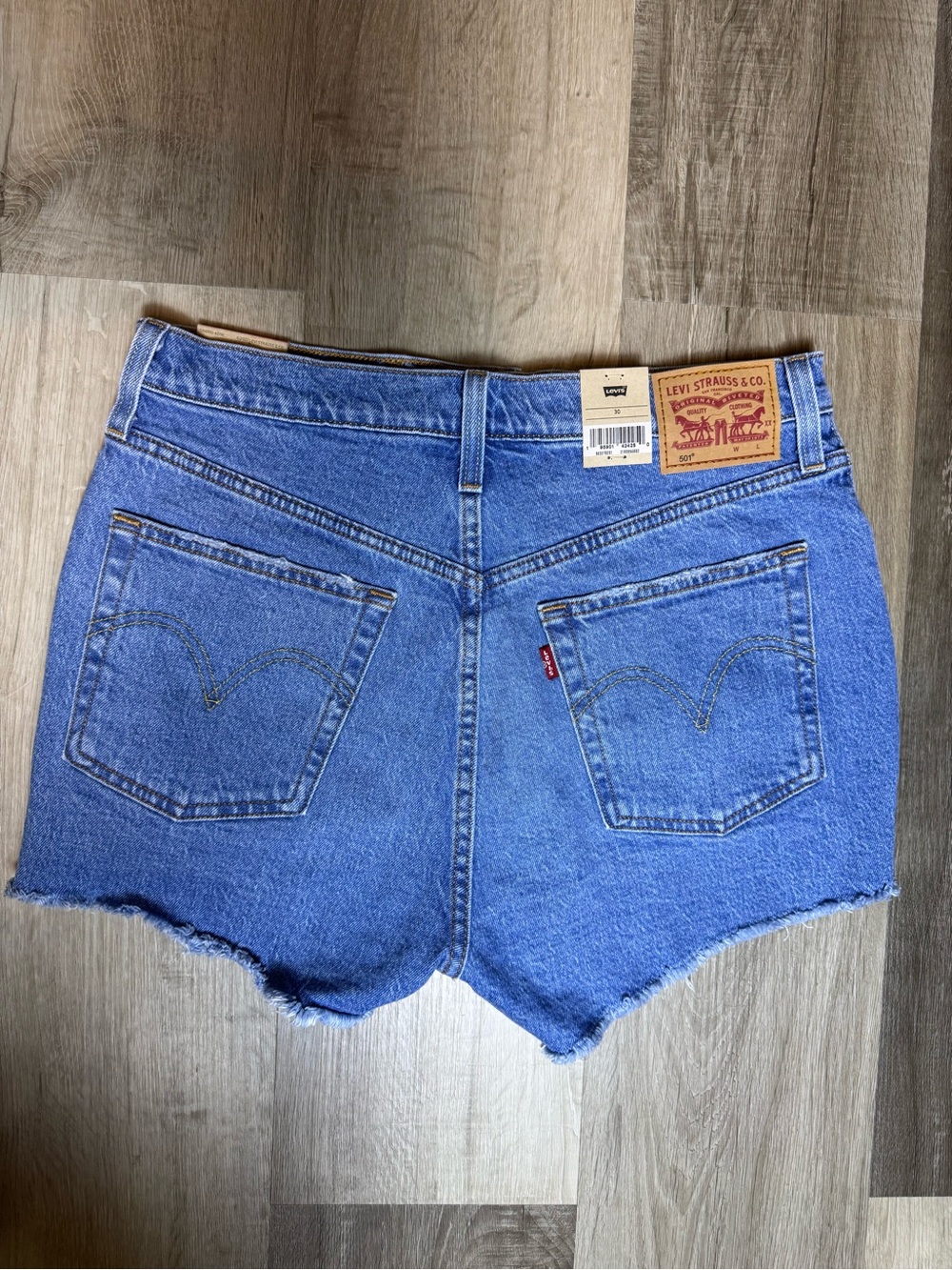 Levi’s 501 Shorts Button Fly Size 30 - Picture 3 of 6